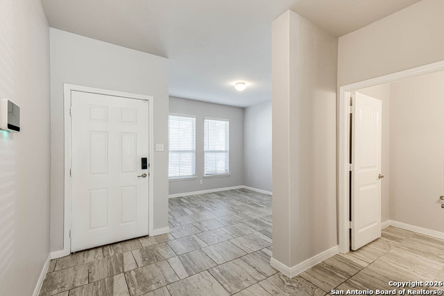 8908 Arundal Property Photo 6