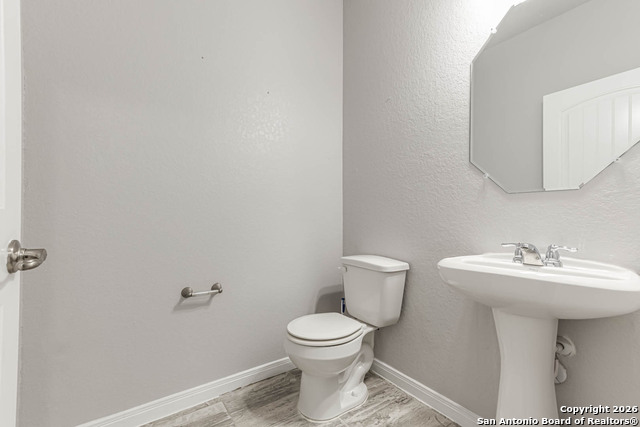 8908 Arundal Property Photo 32