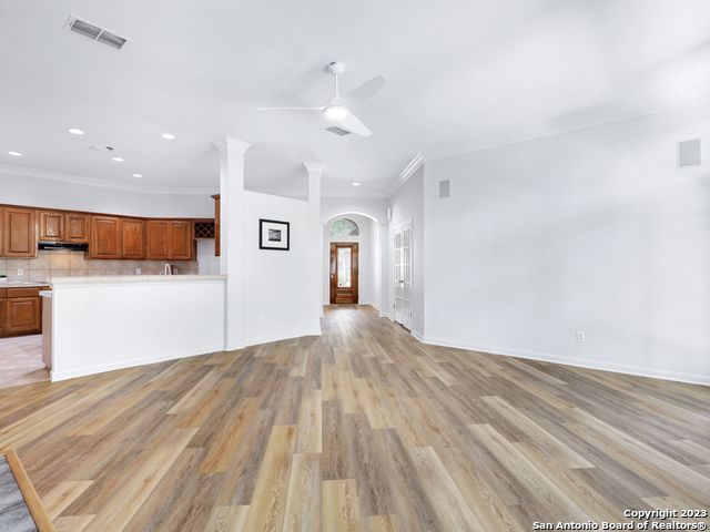 26 Silverhorn Drive Property Photo 13