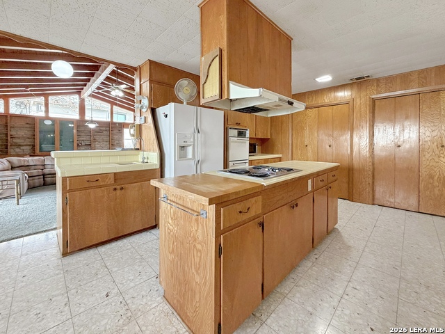 937 Hillcrest Property Photo 15