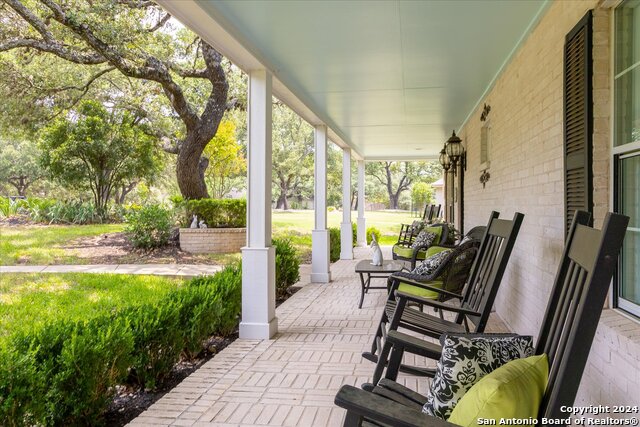 29715 Windchime Hill Property Photo 8