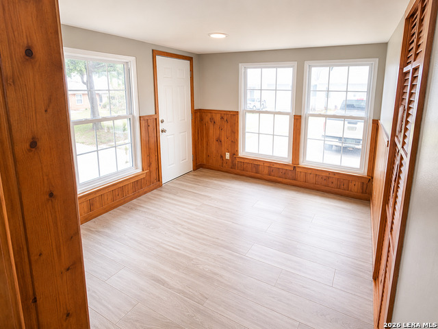 341 Longview Property Photo 12