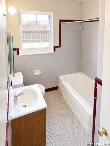 341 Longview Property Photo 14