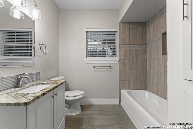 1806 W Mistletoe Ave Property Photo 11