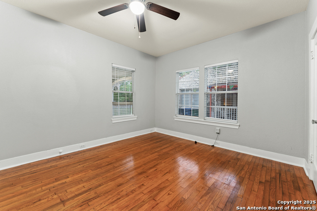 1806 W Mistletoe Ave Property Photo 13