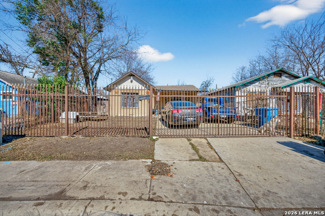 3515 El Paso Property Photo 1