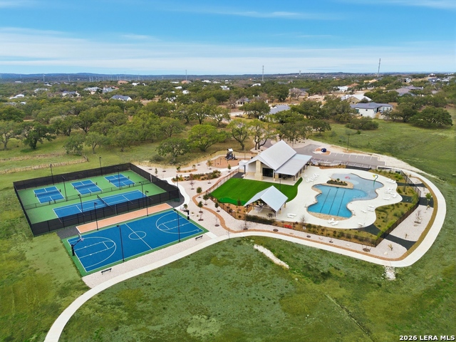34716 Mayer Oaks Property Photo 4