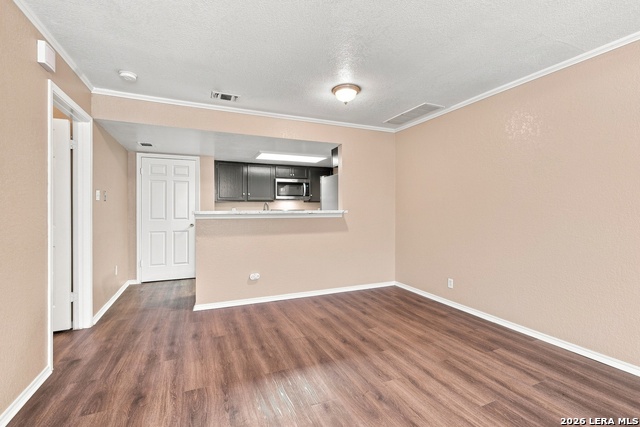 11610 Vance Jackson Property Photo 9
