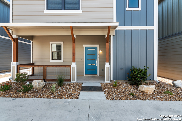 211 Utah St Property Photo 2