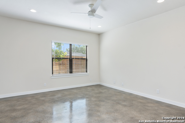 211 Utah St Property Photo 4