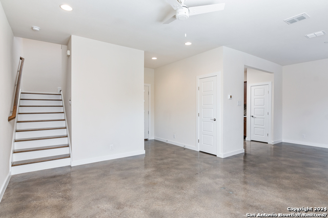 211 Utah St Property Photo 5