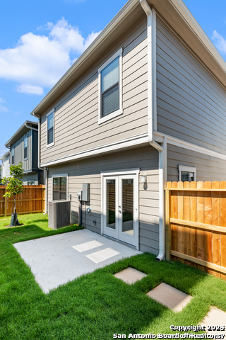 211 Utah St Property Photo 14