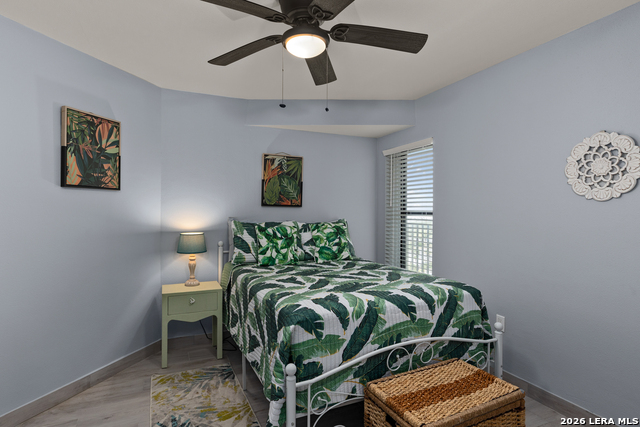 404 Padre Blvd Property Photo 14