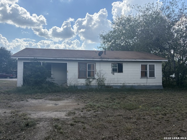 104 Charles Property Photo 2