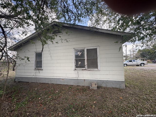 104 Charles Property Photo 3