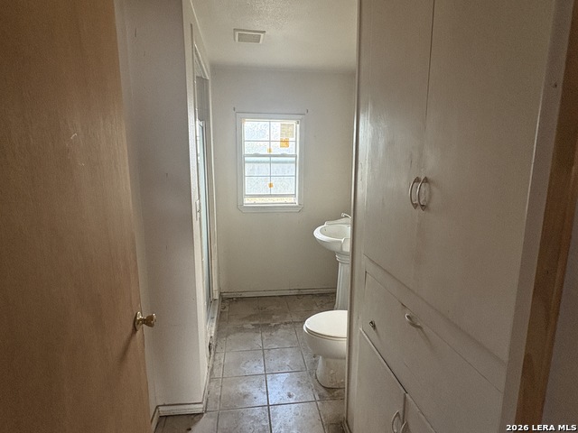 104 Charles Property Photo 11