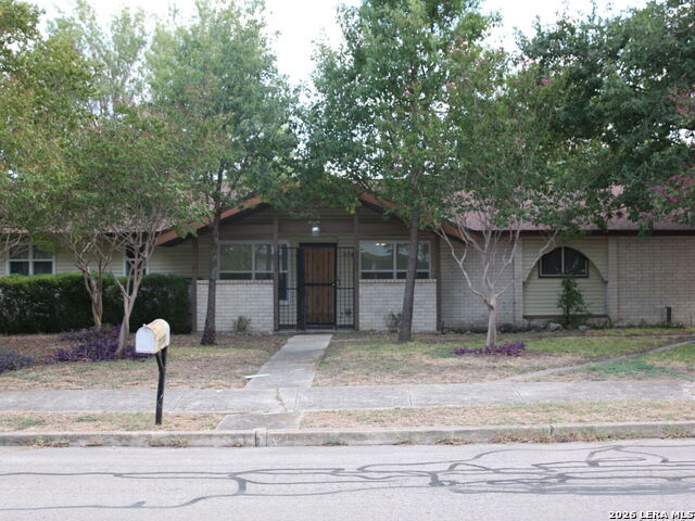 7170 Rolling Hills Property Photo 1