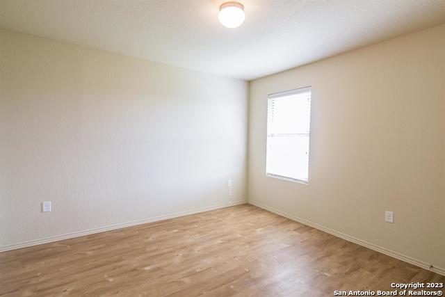 7026 Heathers Way Property Photo 17