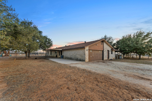 561 Barth Property Photo 16