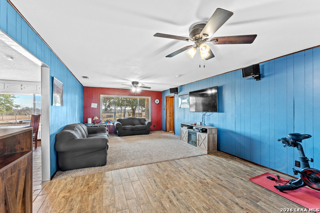 561 Barth Property Photo 19