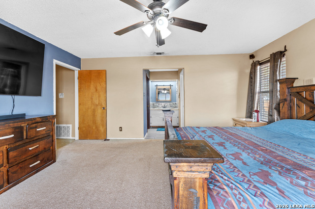 561 Barth Property Photo 28