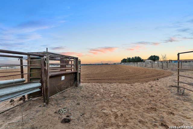561 Barth Property Photo 38