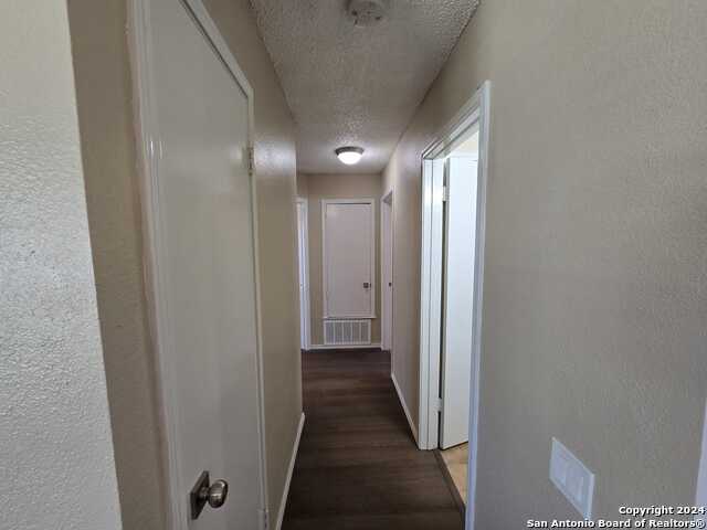 9140 Timber Path Property Photo 7