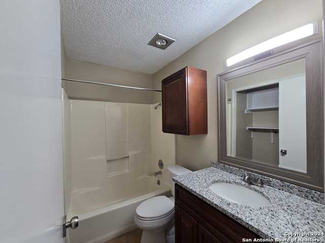 9140 Timber Path Property Photo 18
