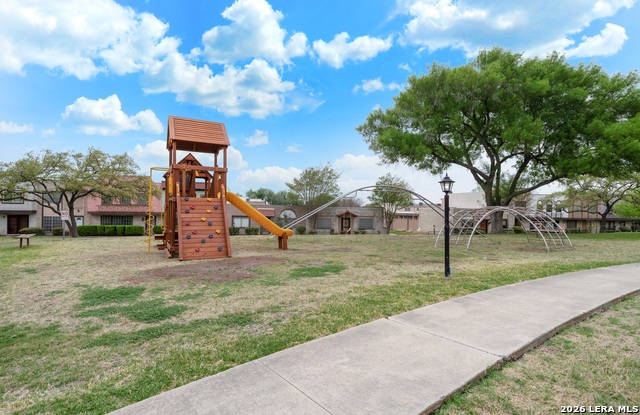 10958 Crown Park Property Photo 32