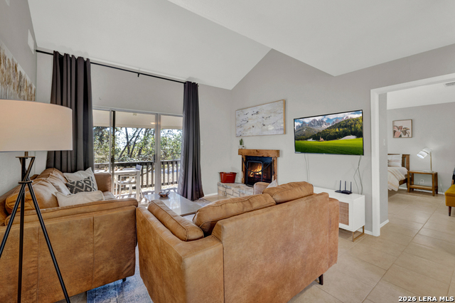 1033 Parkview Property Photo 3