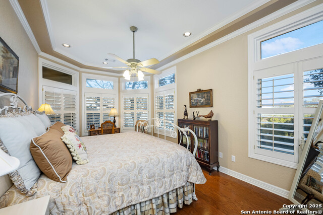 985 Janet Property Photo 28