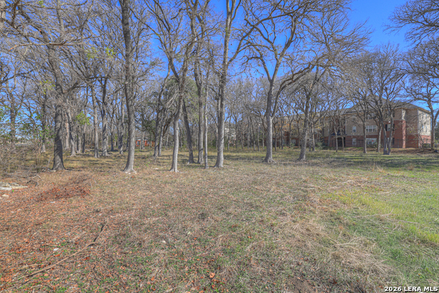 2108 Interstate 35 Property Photo 5