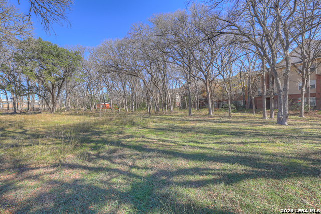 2108 Interstate 35 Property Photo 9