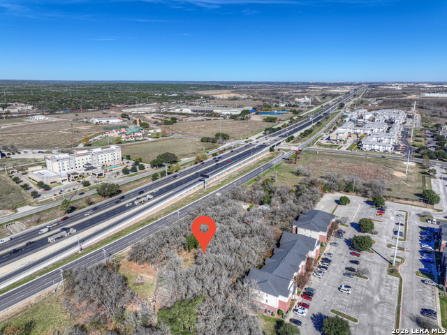 2108 Interstate 35 Property Photo 12