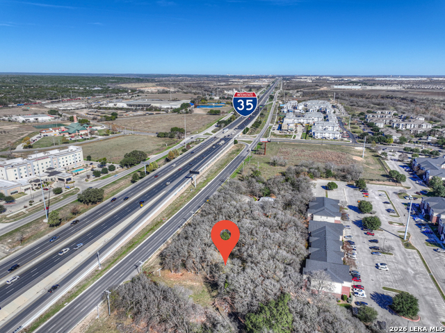 2108 Interstate 35 Property Photo 13