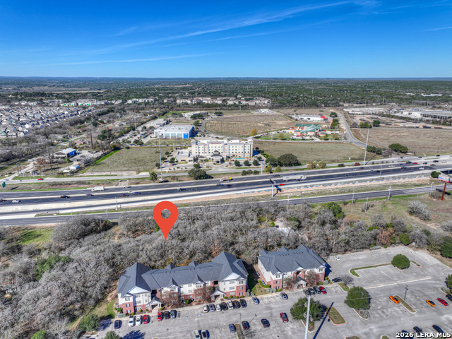 2108 Interstate 35 Property Photo 22