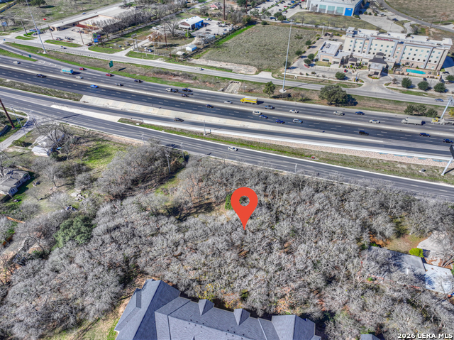 2108 Interstate 35 Property Photo 27