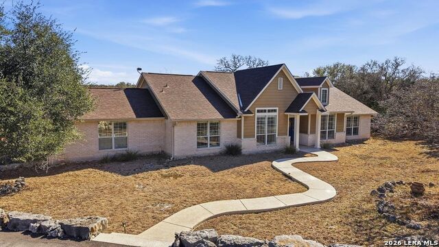 318 River Ridge Property Photo 3