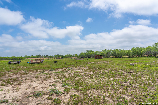 320 Graytown Property Photo 8