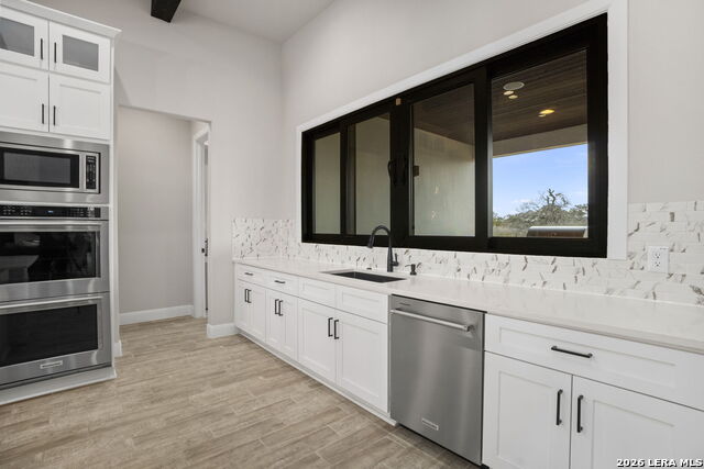 146 Obscure Property Photo 12
