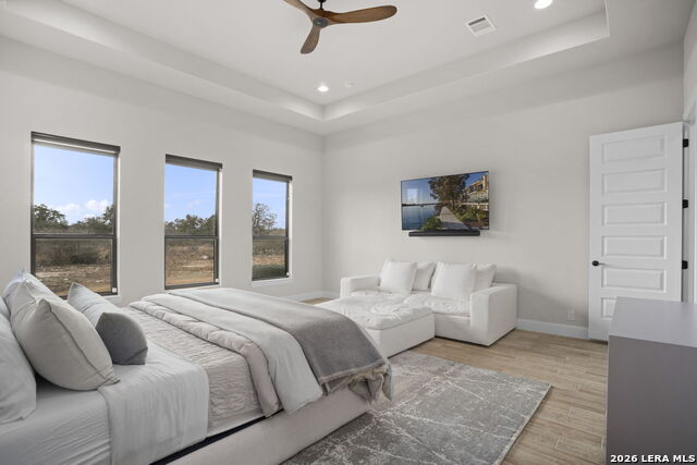 146 Obscure Property Photo 18