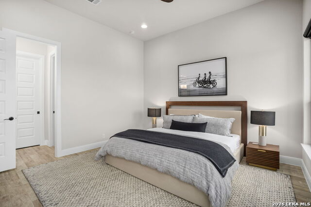 146 Obscure Property Photo 26