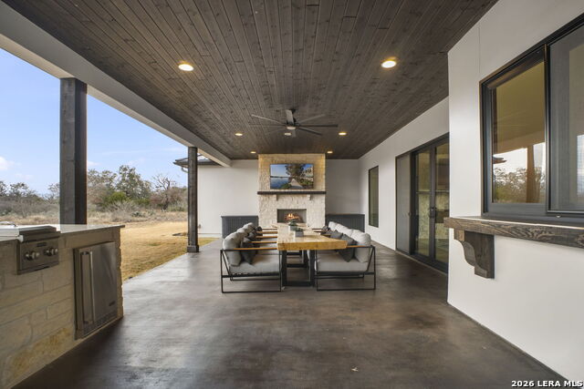 146 Obscure Property Photo 35