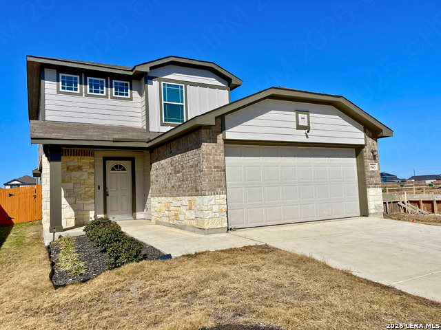 8563 Redhawk Loop Property Photo 3