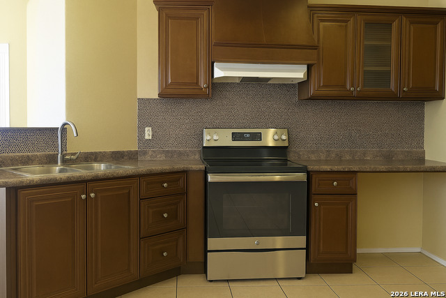 201 Cimarron Property Photo 8