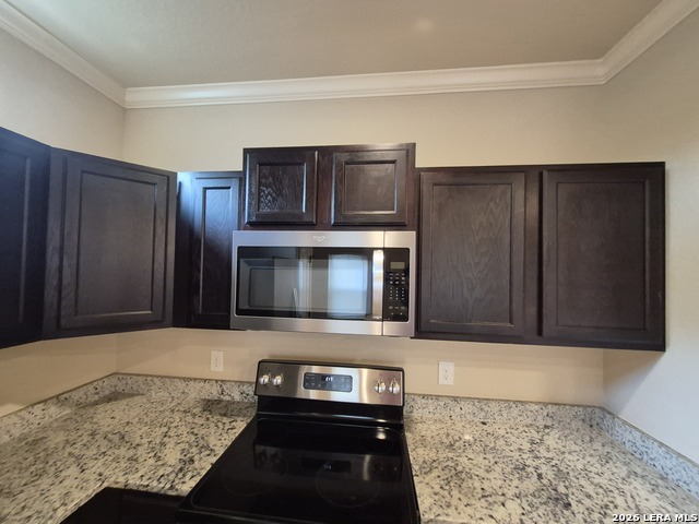 6506 Marcel Way Property Photo 8