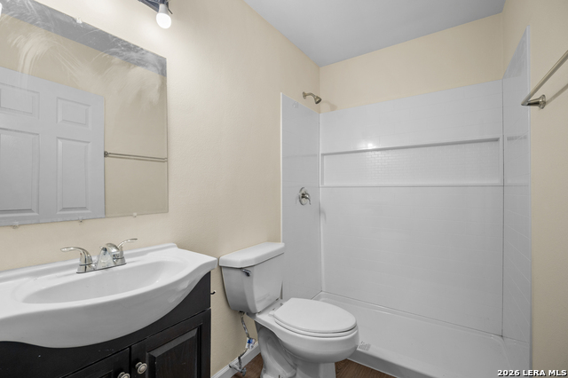 2619 E Houston Property Photo 10
