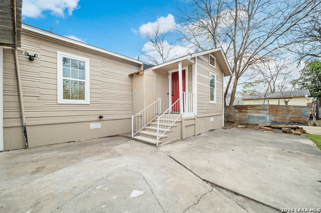 2619 E Houston Property Photo 17