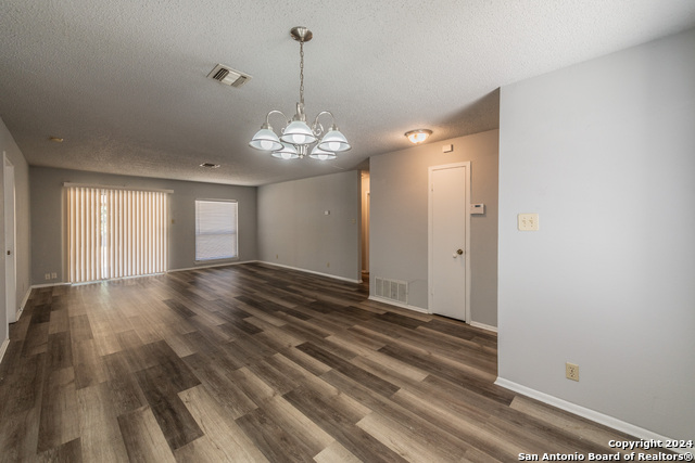 5011 Thomas Paine Property Photo 10