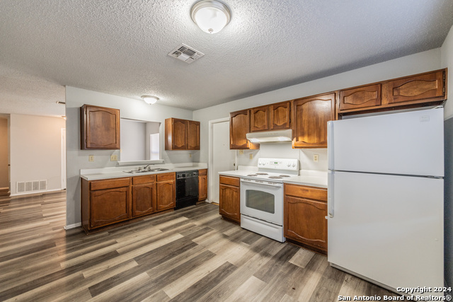 5011 Thomas Paine Property Photo 13